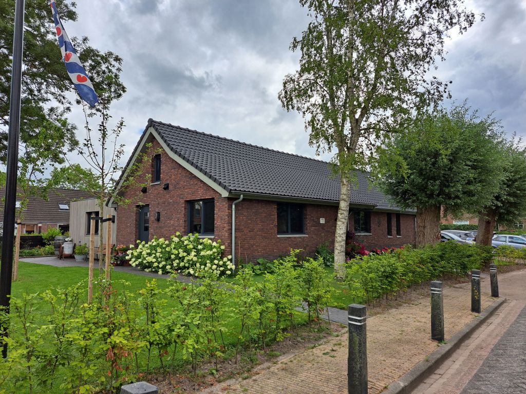 DNA-lid bouwde zijn compacte energieneutrale woning in Tersoal