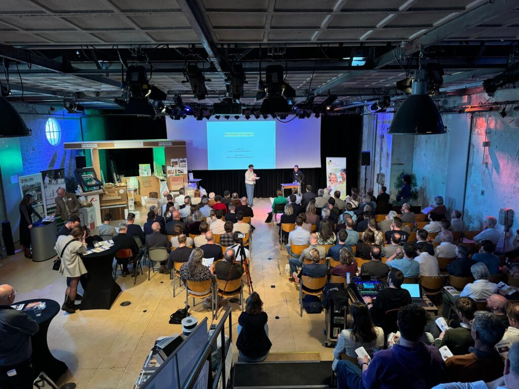 Lowtech festival DNA